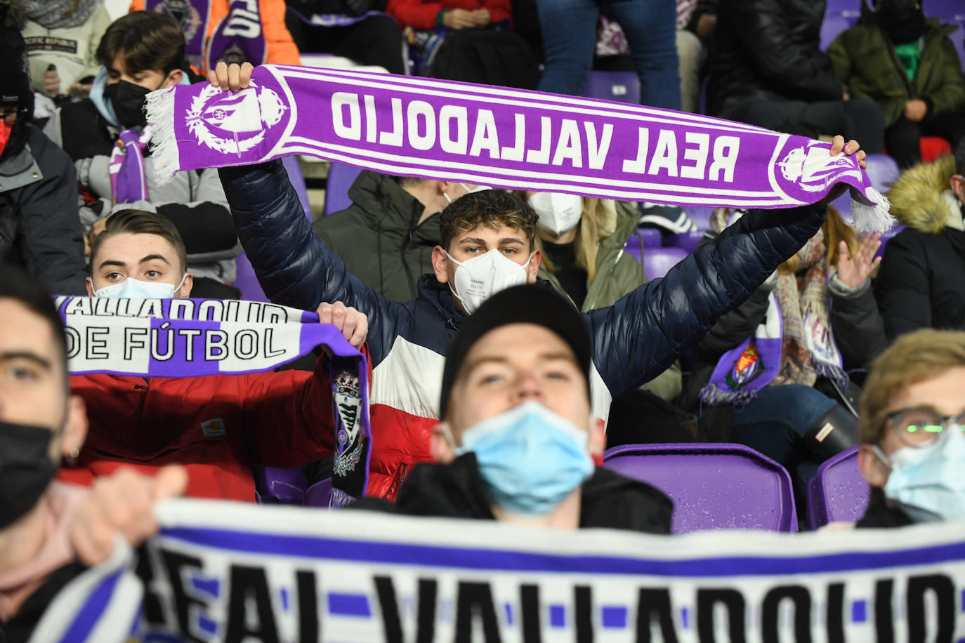 Fotos: Búscate en la grada en el Real Valladolid-Betis