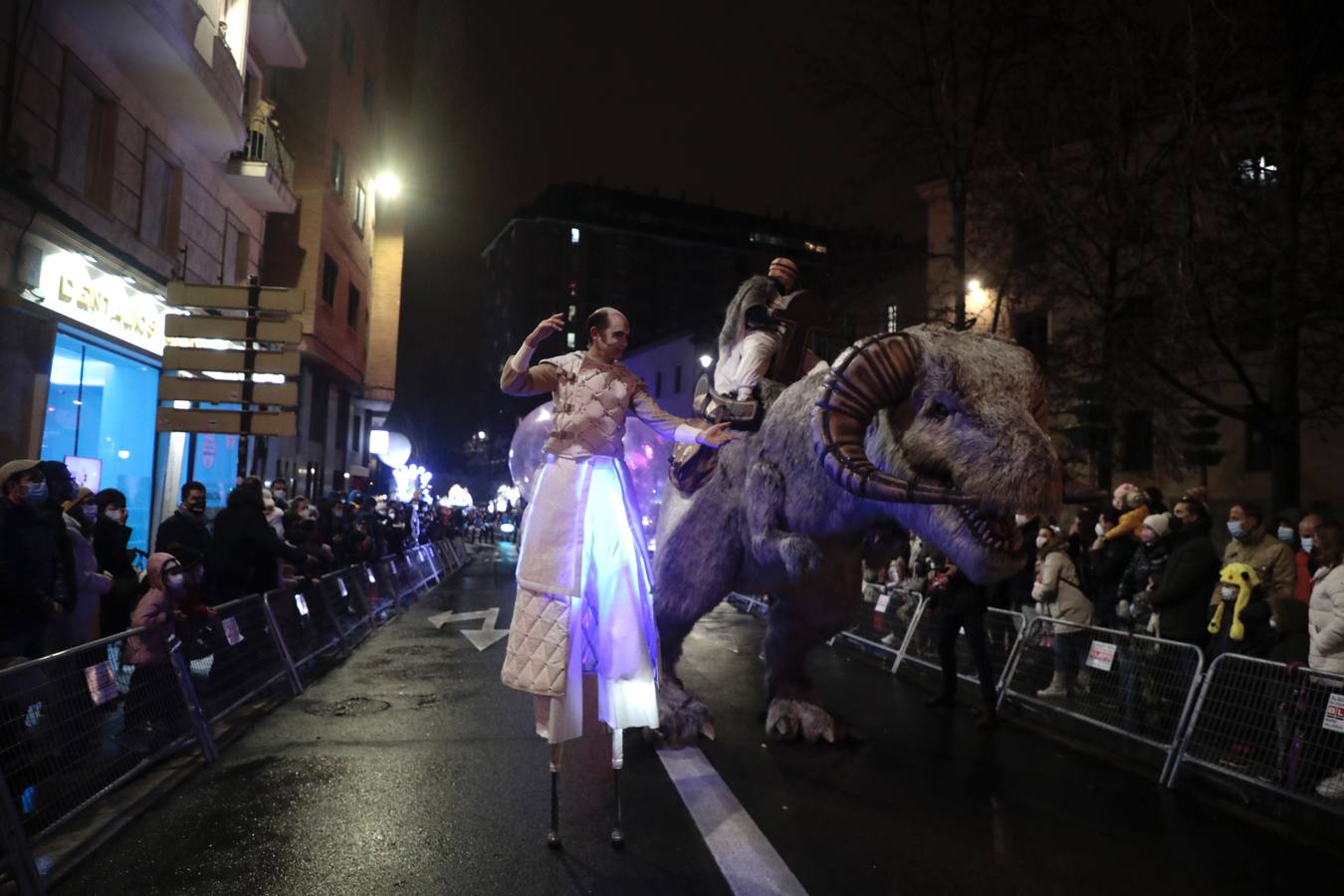 Fotos: Cabalgata de los Reyes Magos en Valladolid (2/2)