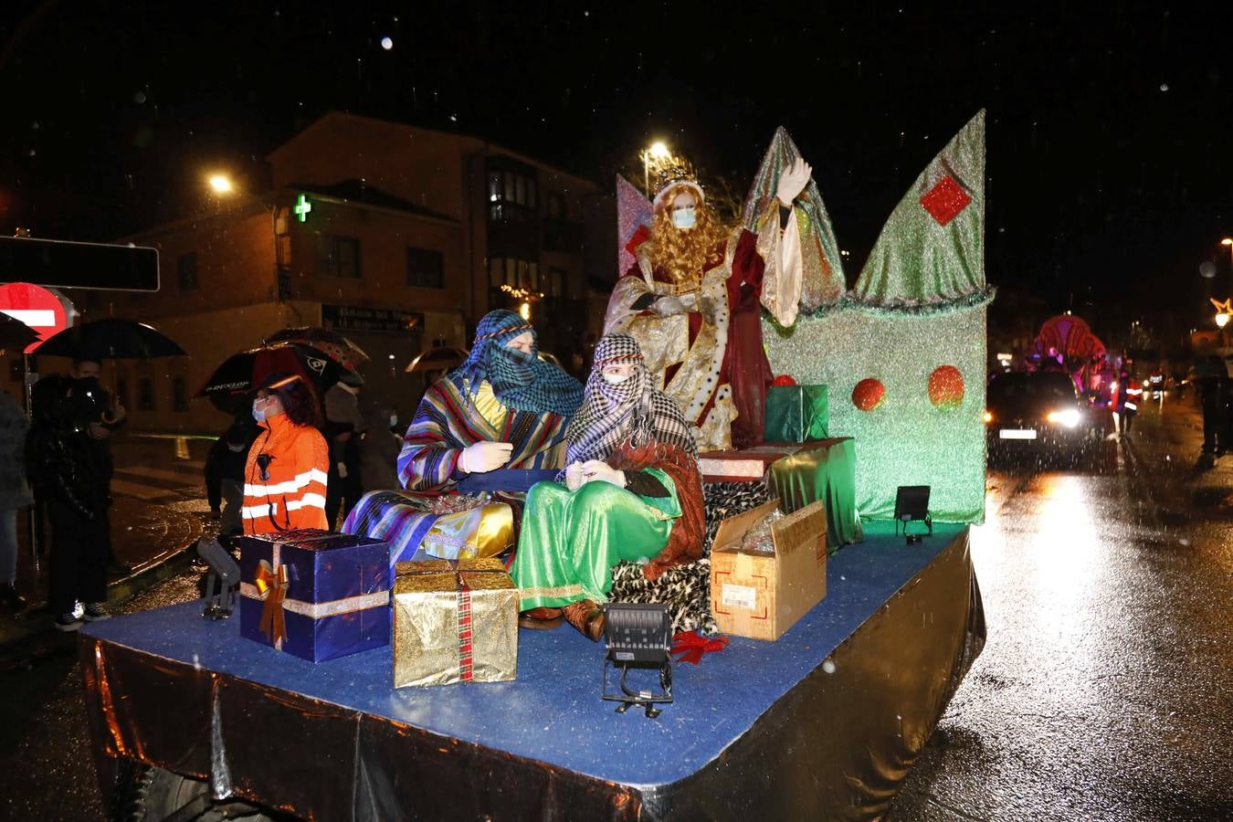 Fotos: Cabalgata de Reyes Magos en Peñafiel