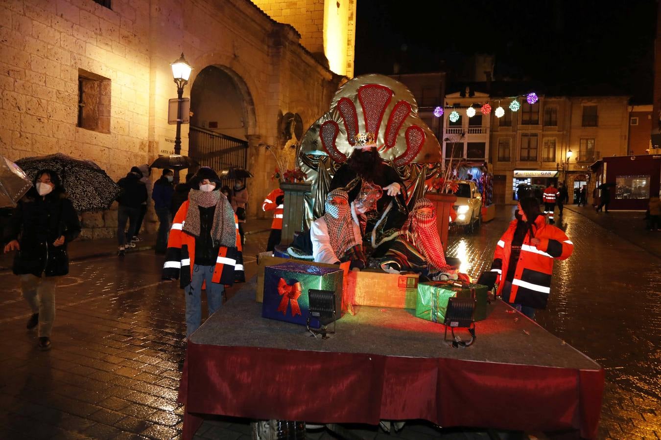 Fotos: Cabalgata de Reyes Magos en Peñafiel