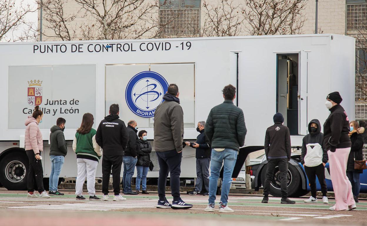 Unidad móvil en Ciudad Rodrigo. 