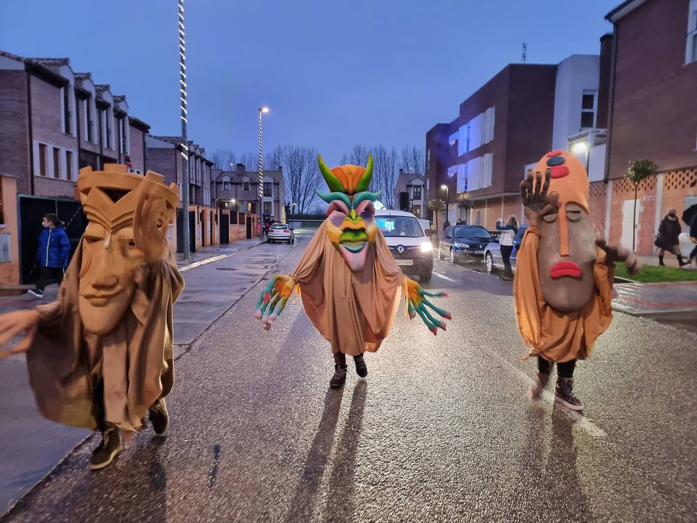 Fotos: Los Magos de Oriente iluminan Villamuriel