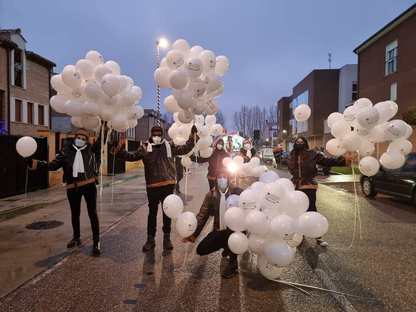 Fotos: Los Magos de Oriente iluminan Villamuriel