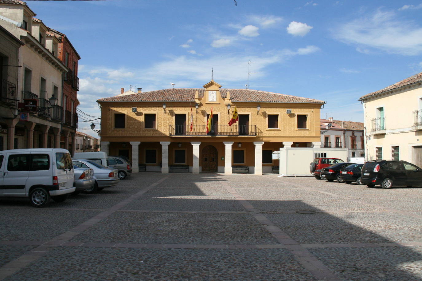 Plaza Mayor de Fuentepelayo.