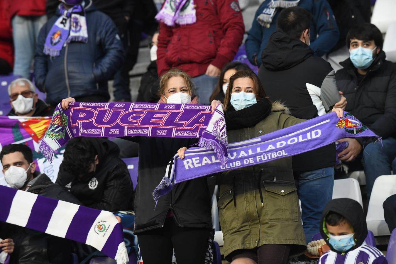 Fotos: Búscate en la grada de Zorrilla (1/4)