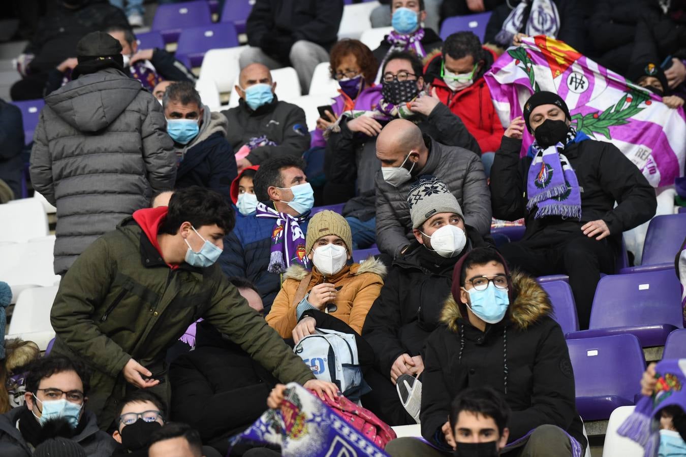 Fotos: Búscate en la grada de Zorrilla (1/4)