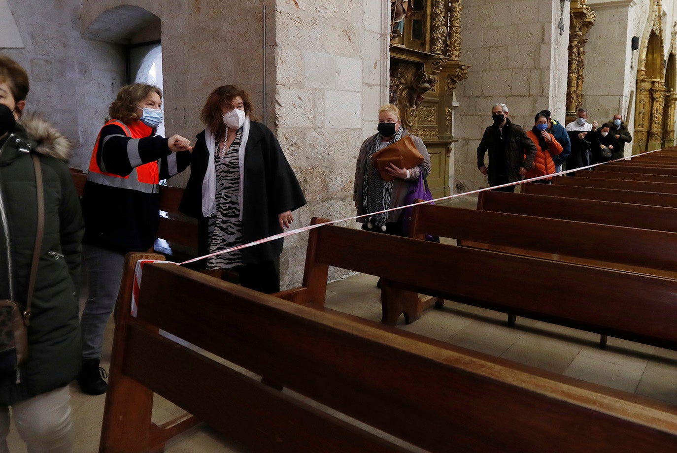 Primer día de vacunación en la Iglesia de San Francisco