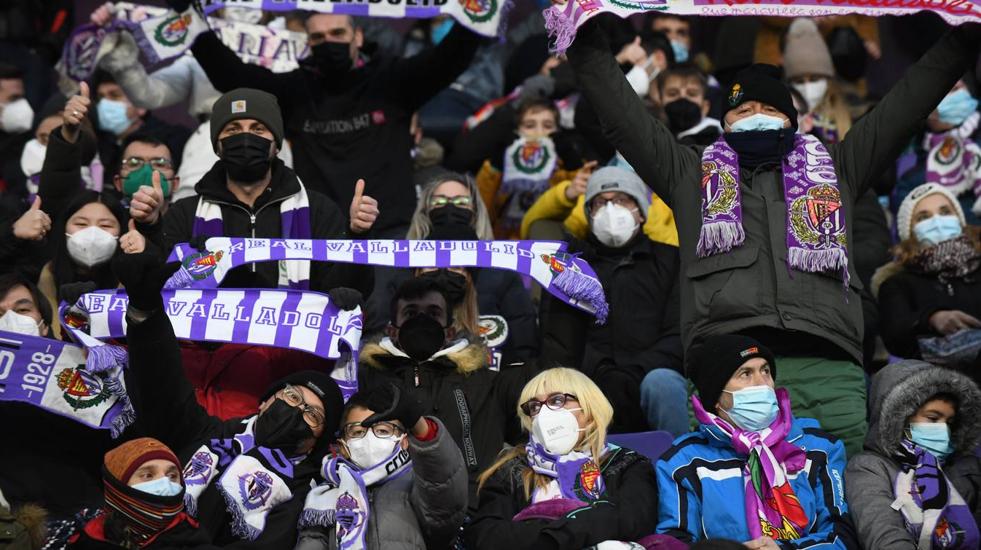 Búscate en la grada de Zorrilla (2/4)