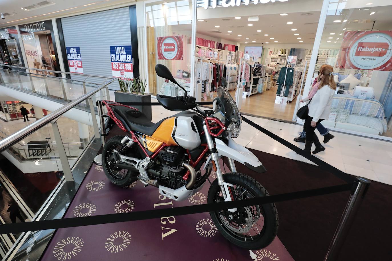 Fotos: Exposición de motos en el Centro Comercial Vallsur