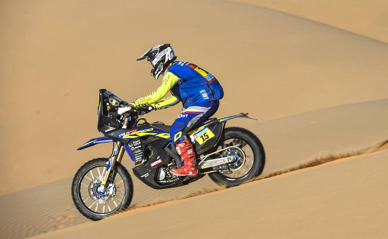 Santolino termina con gran sabor de boca el Dakar a un paso del 'top-ten'