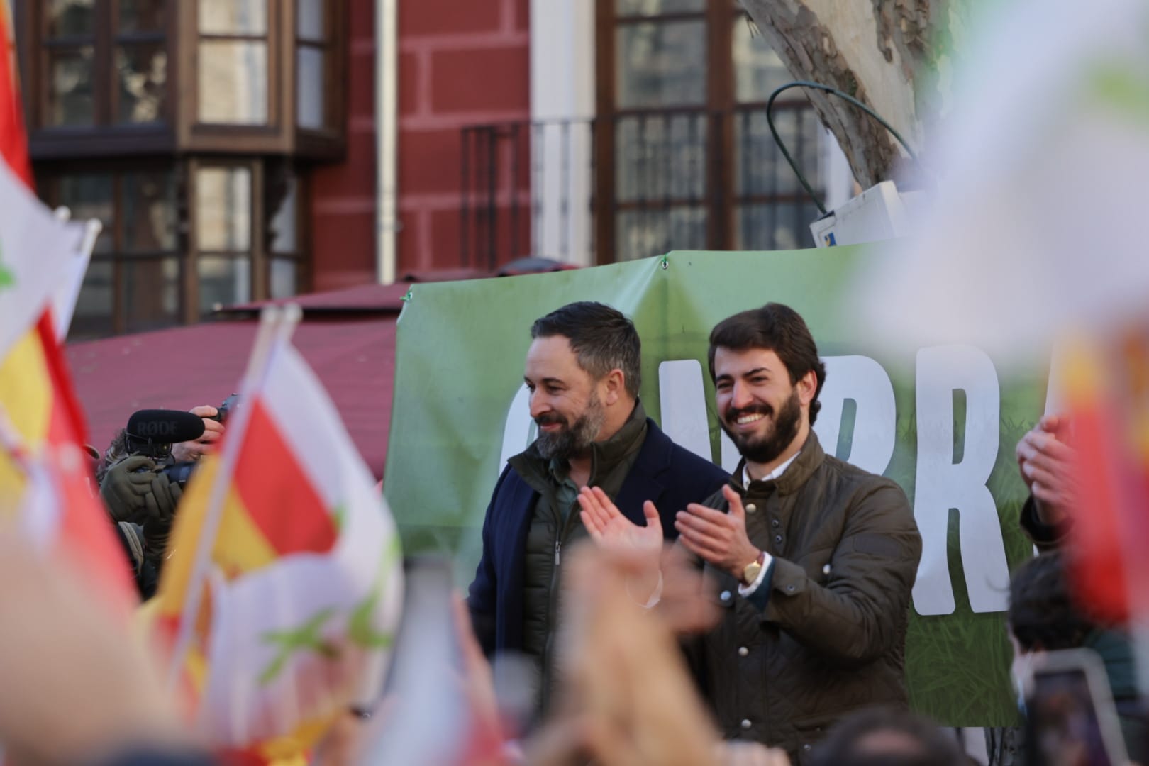 Santiago Abascal y Juan García-Gallardo, ayer, en Valladolid.