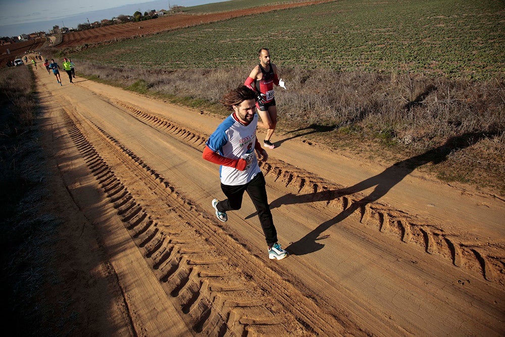 Manuel Vicente Tejedor sentencia su segunda Liga de Cross de Cabrerizos. En féminas Verónica Sánchez gana y ya lo tiene en la mano