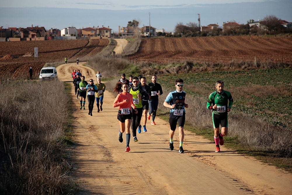 Manuel Vicente Tejedor sentencia su segunda Liga de Cross de Cabrerizos. En féminas Verónica Sánchez gana y ya lo tiene en la mano