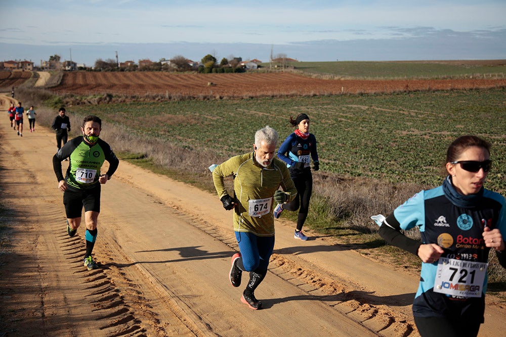 Manuel Vicente Tejedor sentencia su segunda Liga de Cross de Cabrerizos. En féminas Verónica Sánchez gana y ya lo tiene en la mano