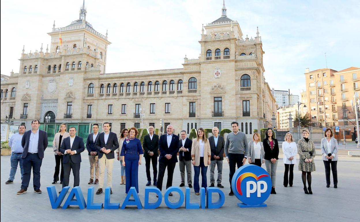 13-F Elecciones Castilla y León: Los símbolos de una precampaña que se alarga