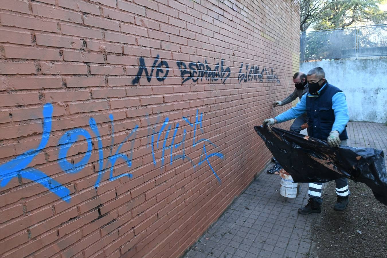 Fotos: Los vándalos se ceban con el colegio Pablo Picasso de Valladolid