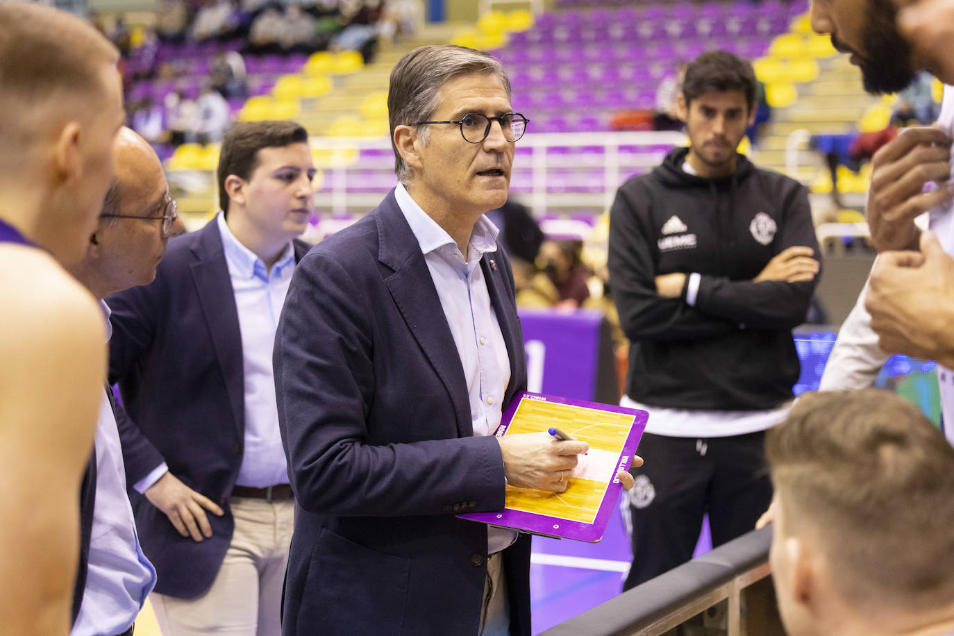 Partido entre el UEMC Valladolid y el Palma disputado en Pisuerga. 