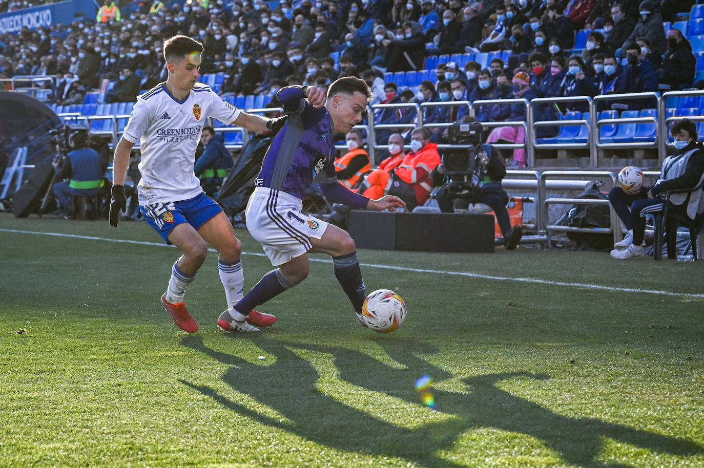 Partido entre el Real Zaragoza y el Real Valladolid, en La Romareda. 