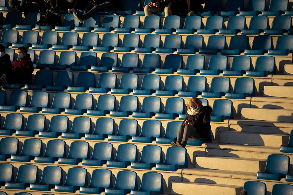 Locura final en el primer partido del año en el Reina Sofía con una remontada que hizo vibrar a la afición