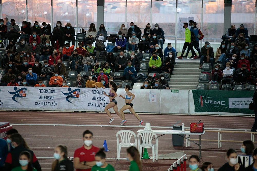Bruno Hortelano, ilustres integrantes del 4x400, junto al salmantino Álvaro de Arriba, los grandes protagonistas de la tarde de atletismo en la Carlos Gil Pérez