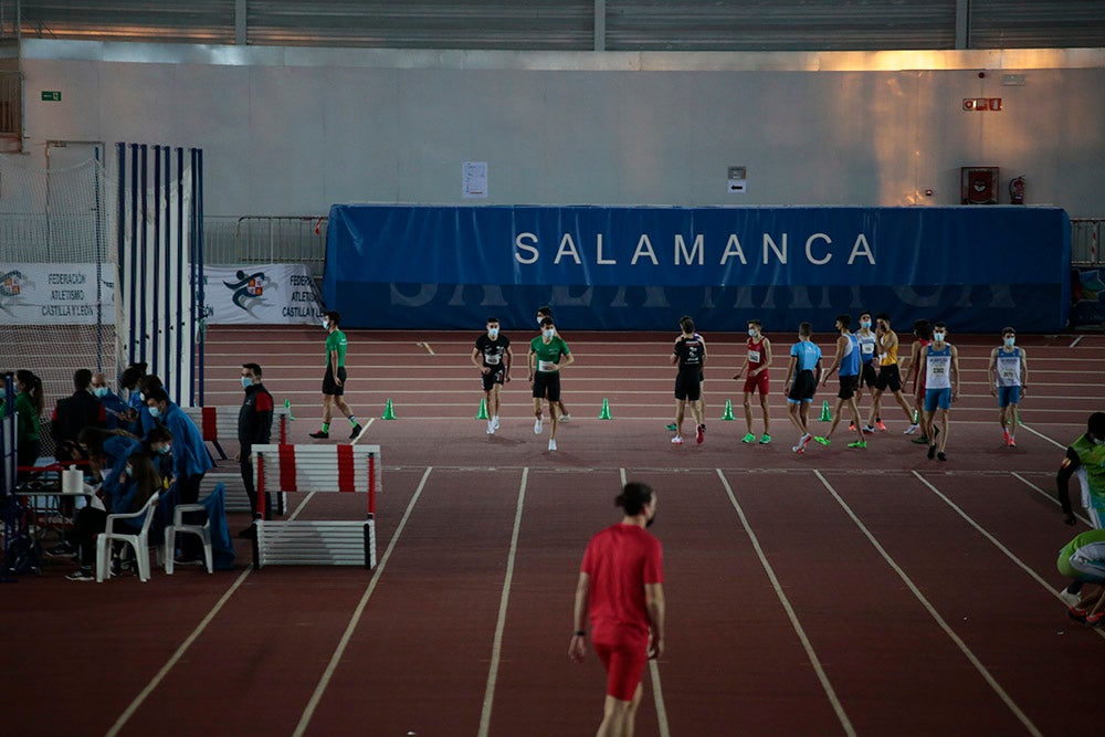 Bruno Hortelano, ilustres integrantes del 4x400, junto al salmantino Álvaro de Arriba, los grandes protagonistas de la tarde de atletismo en la Carlos Gil Pérez