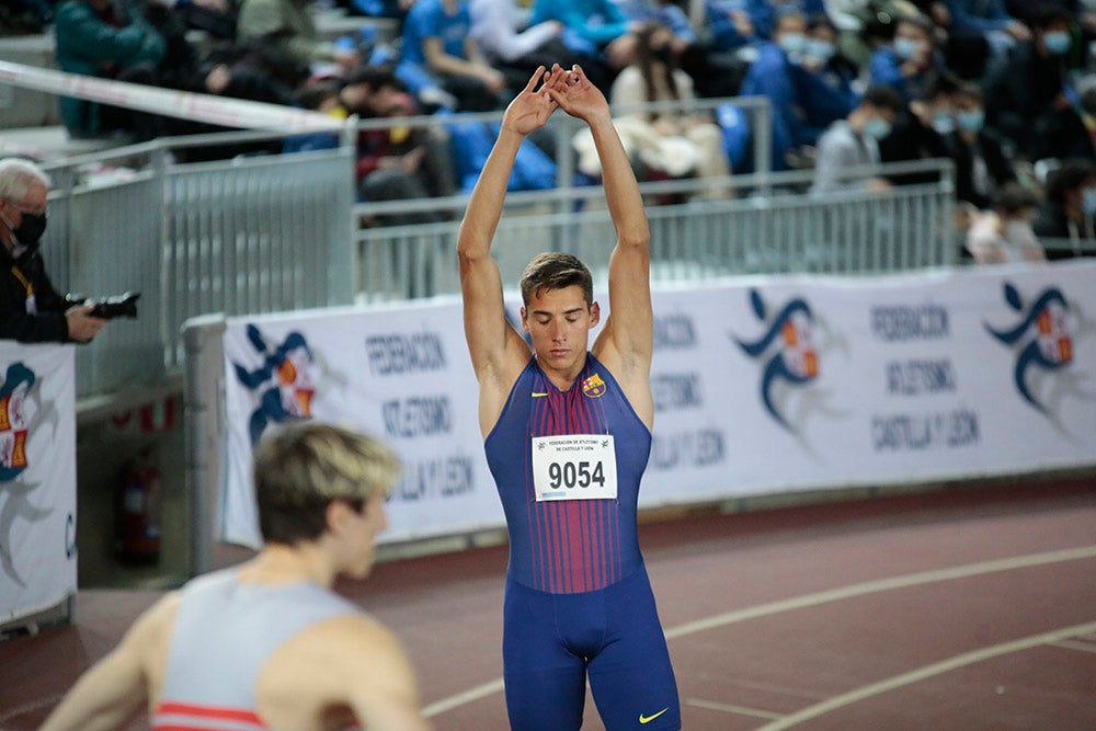 Bruno Hortelano, ilustres integrantes del 4x400, junto al salmantino Álvaro de Arriba, los grandes protagonistas de la tarde de atletismo en la Carlos Gil Pérez
