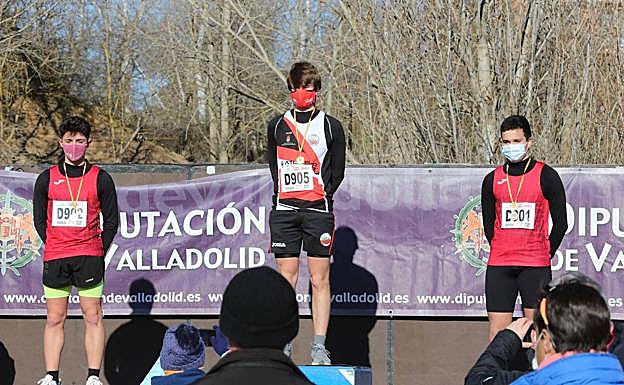 Imagen principal - Imágenes de la prueba celebrada en Arroyo. 