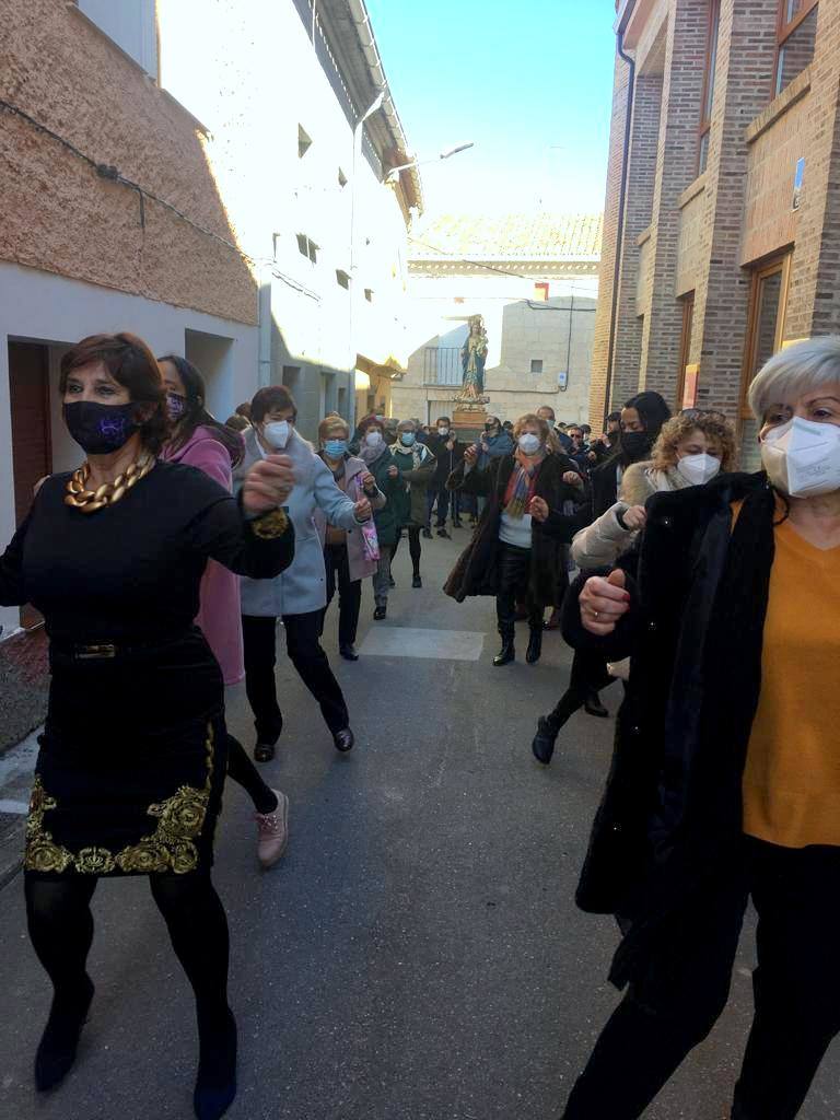 Fotos: Los ceviqueños danzan a la Virgen de la Paz