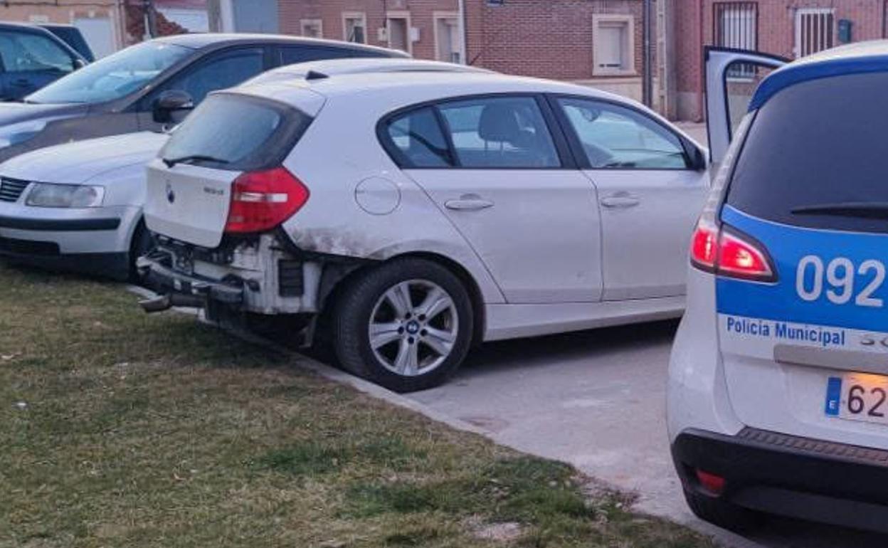 Vehículo localizado ayer en Puente Duero. 