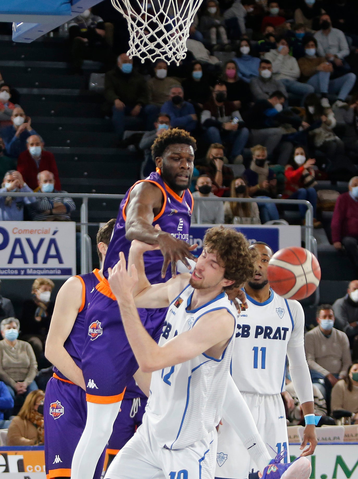 EasyCharger Palencia Baloncesto 74 - 83 C.B Prat