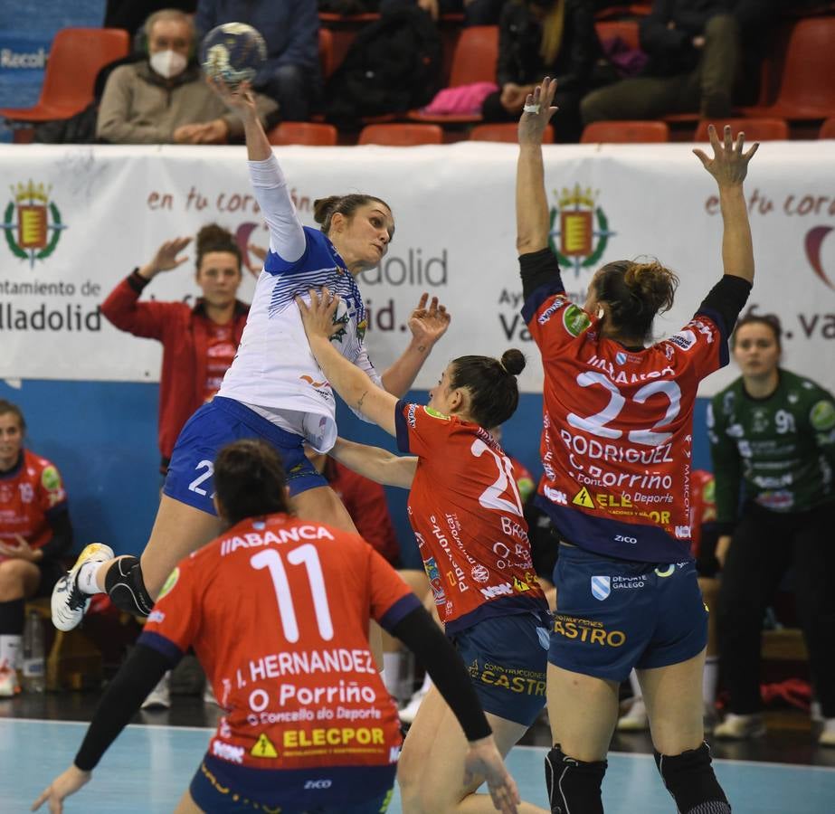 Fotos: El Caja Rural Aula estará en la fase final de la Copa de la Reina tras vencer al Porriño 30-22