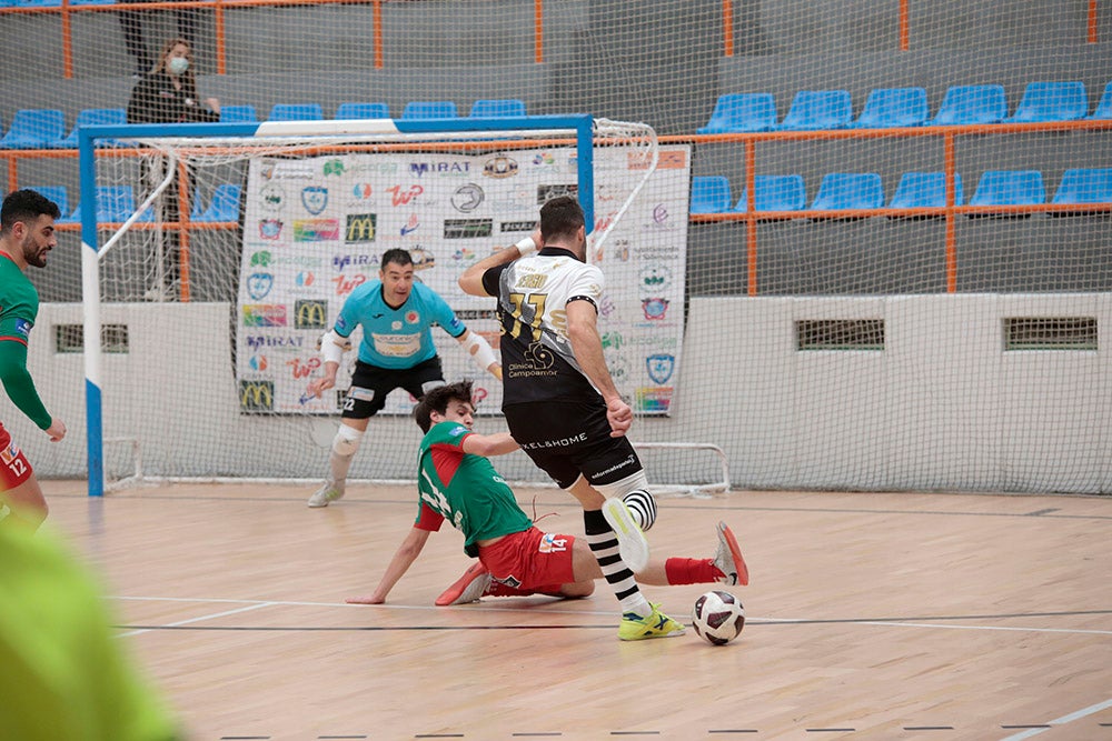 Unionistas FS se hace más líder goleando al Intersala Zamora (6-1)