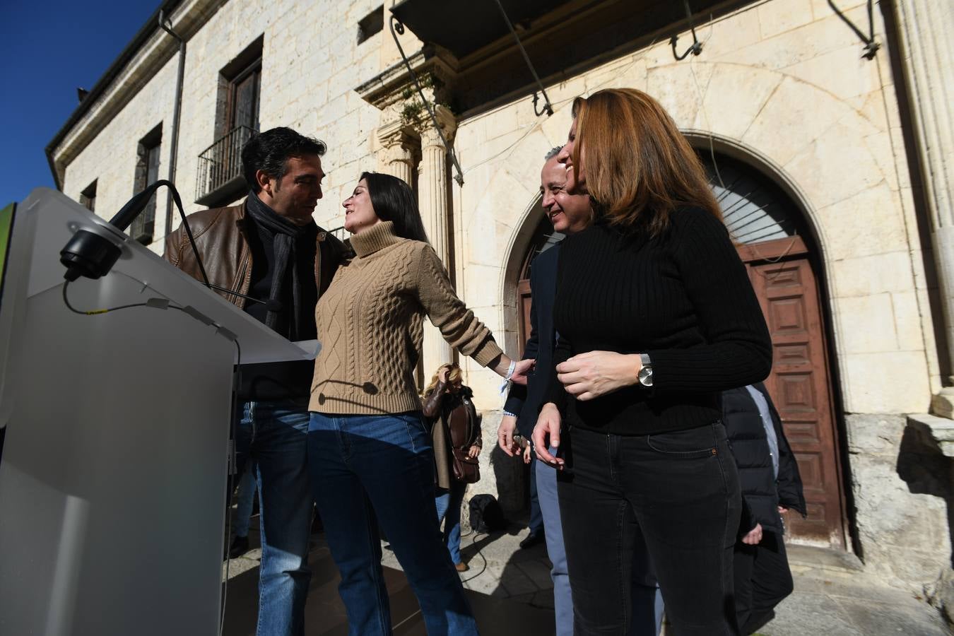 Fotos: Mitin de Vox en Valladolid con la diputada Macarena Olona
