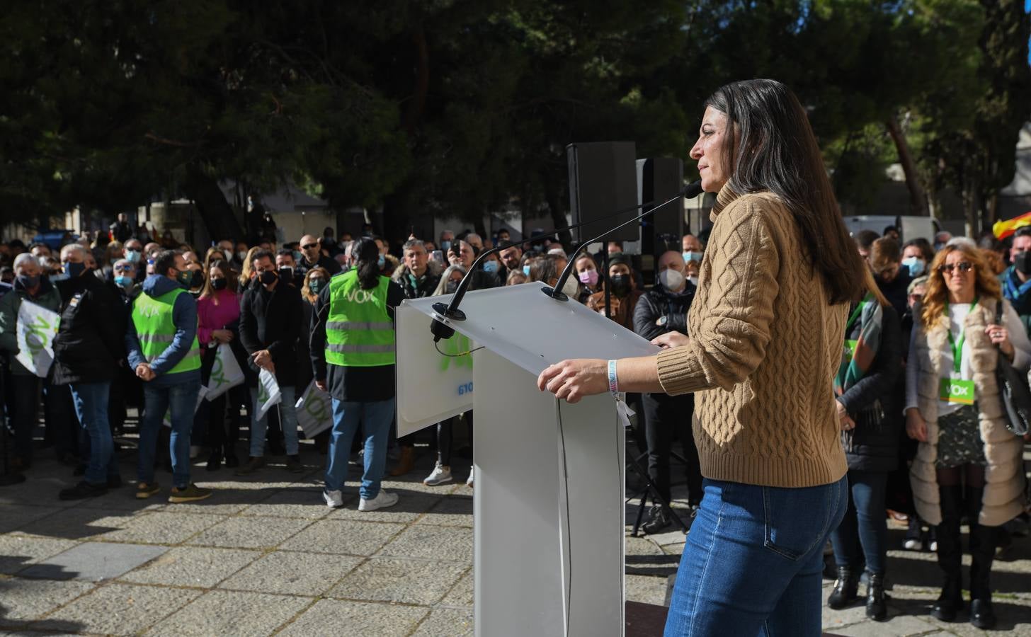 Fotos: Mitin de Vox en Valladolid con la diputada Macarena Olona