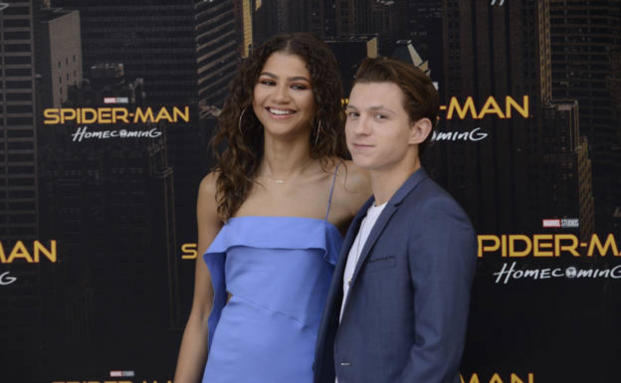 Zendaya y Tom Holland. 