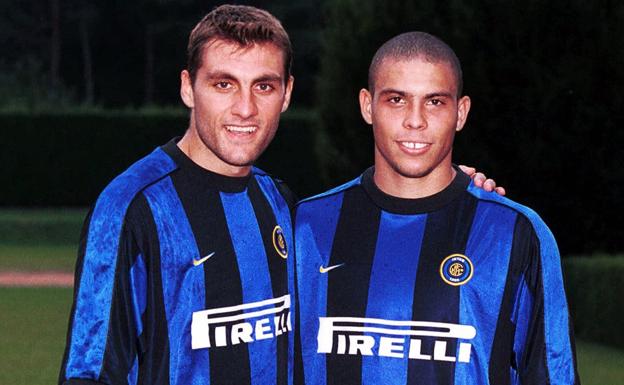 Ronaldo y Vieri, en su etapata en el Inter.