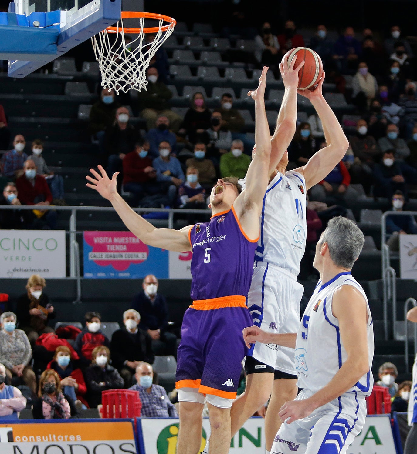 EasyCharger Palencia Baloncesto 68 - 57 C.B Almansa