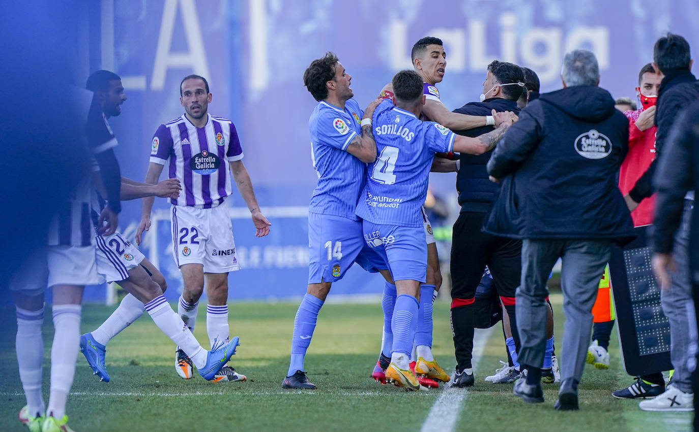 Fotos: Empate del Real Valladolid ante el Fuenlabrada (2/2)