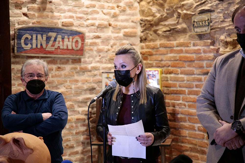 La exposición de enseres típicos y el pregón-homenaje inauguran las XXXVI Jornadas de la Matanza Típica de Guijuelo