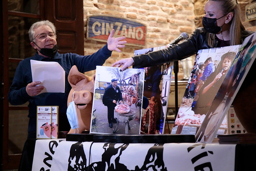La exposición de enseres típicos y el pregón-homenaje inauguran las XXXVI Jornadas de la Matanza Típica de Guijuelo