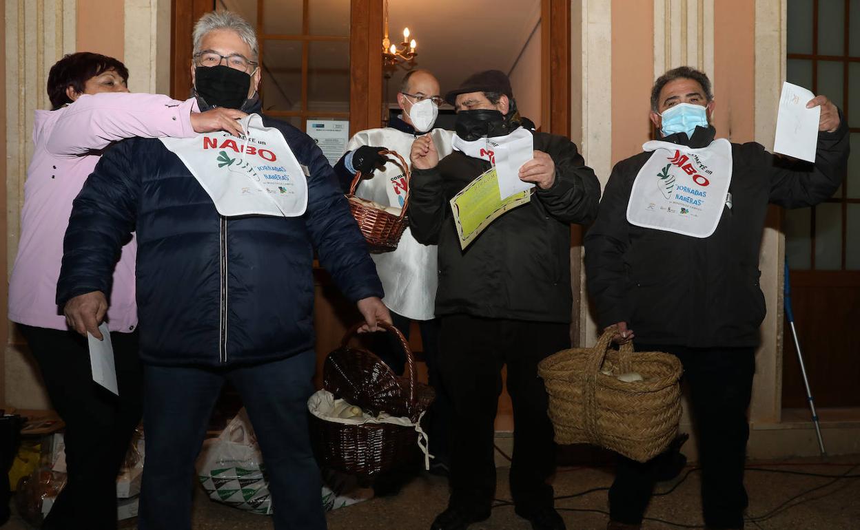 Los ganadores del concurso nabero.