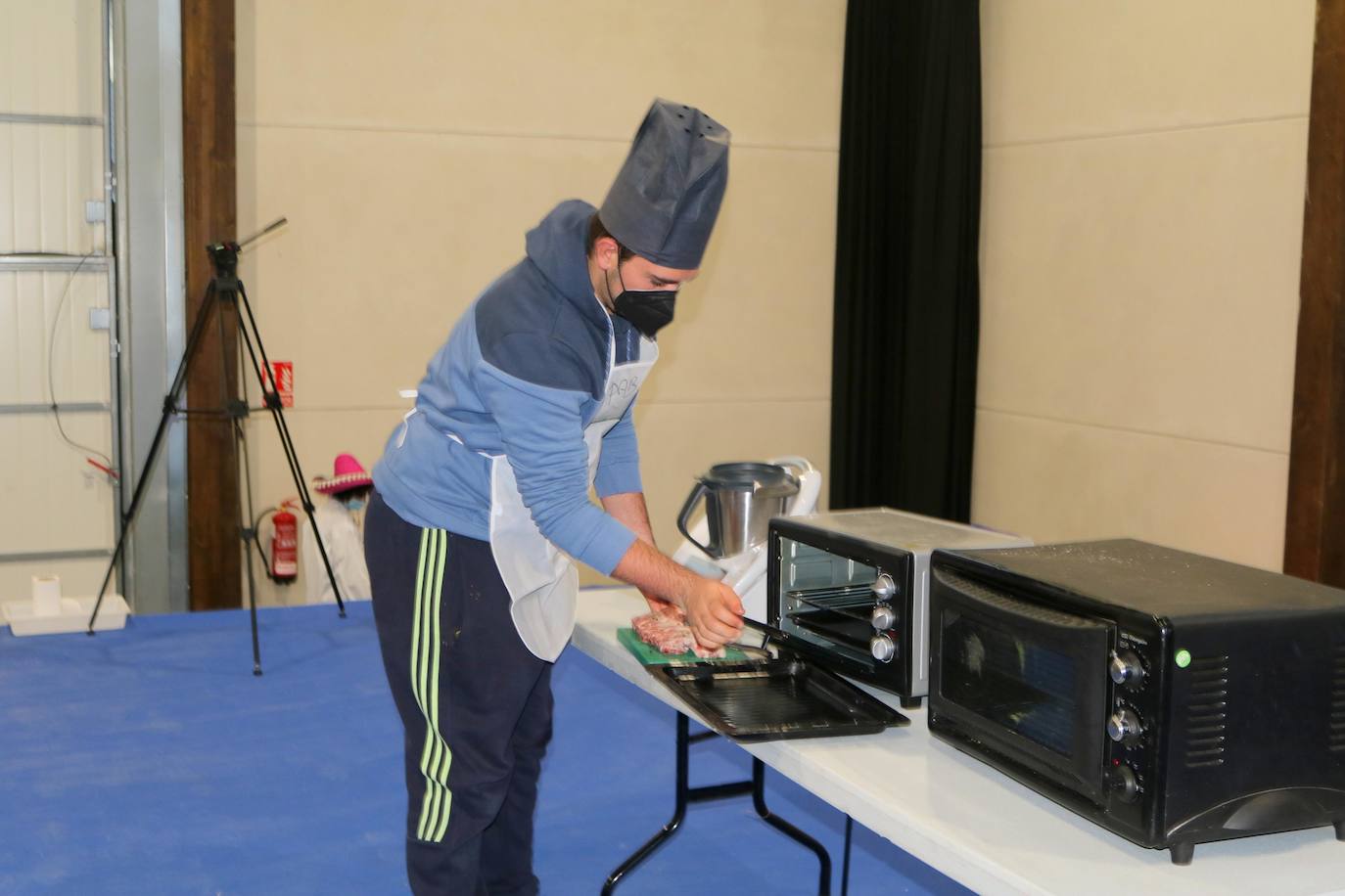 Fotos: Aspirantes a cocineros en Hornillos de Cerrato