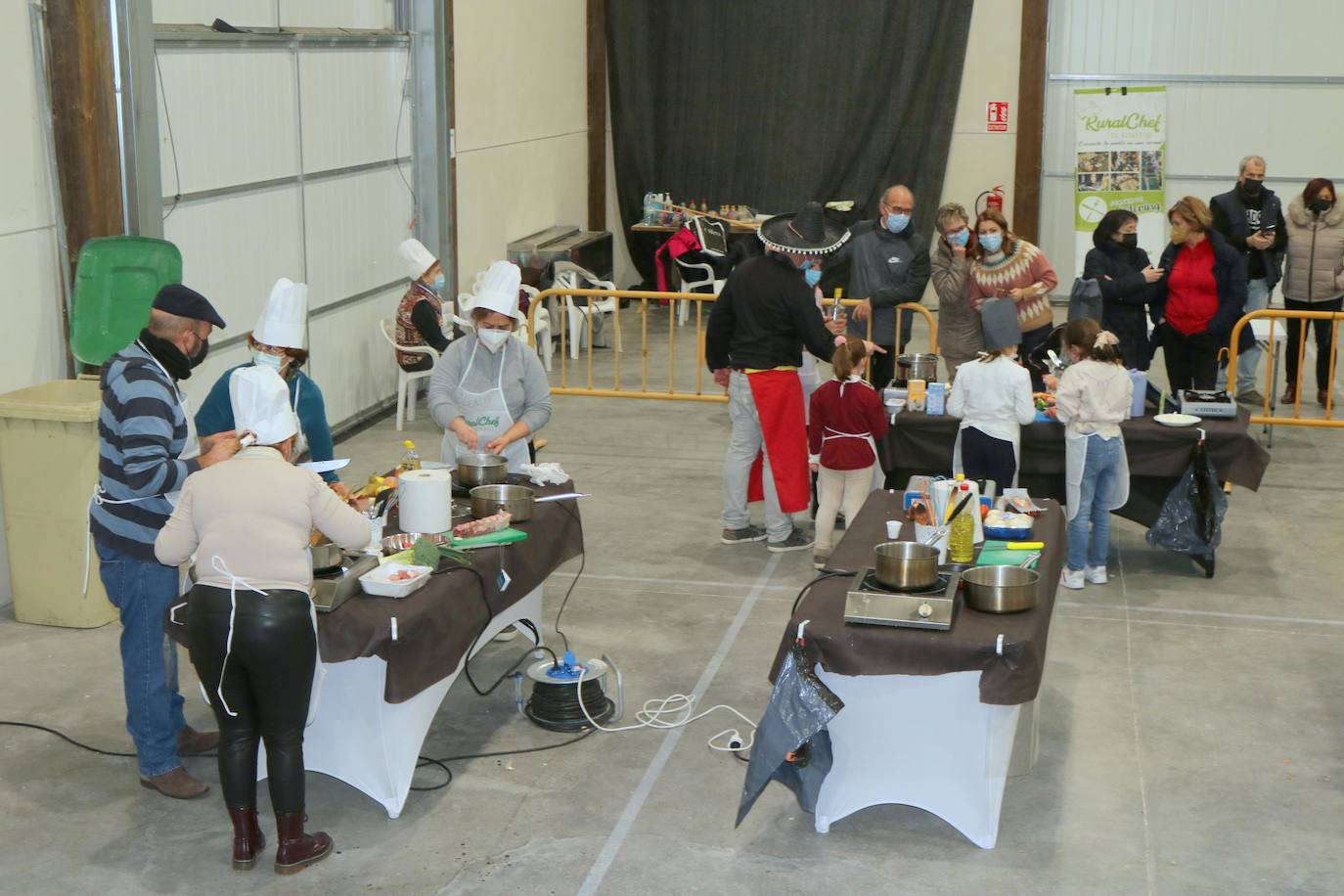 Fotos: Aspirantes a cocineros en Hornillos de Cerrato