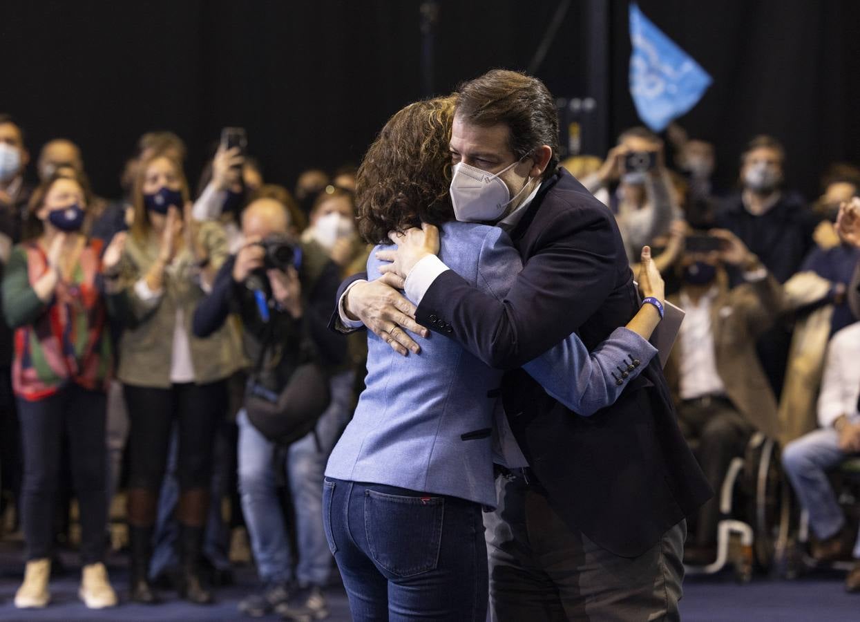 Fotos: Acto cierre de campaña del PP en Valladolid