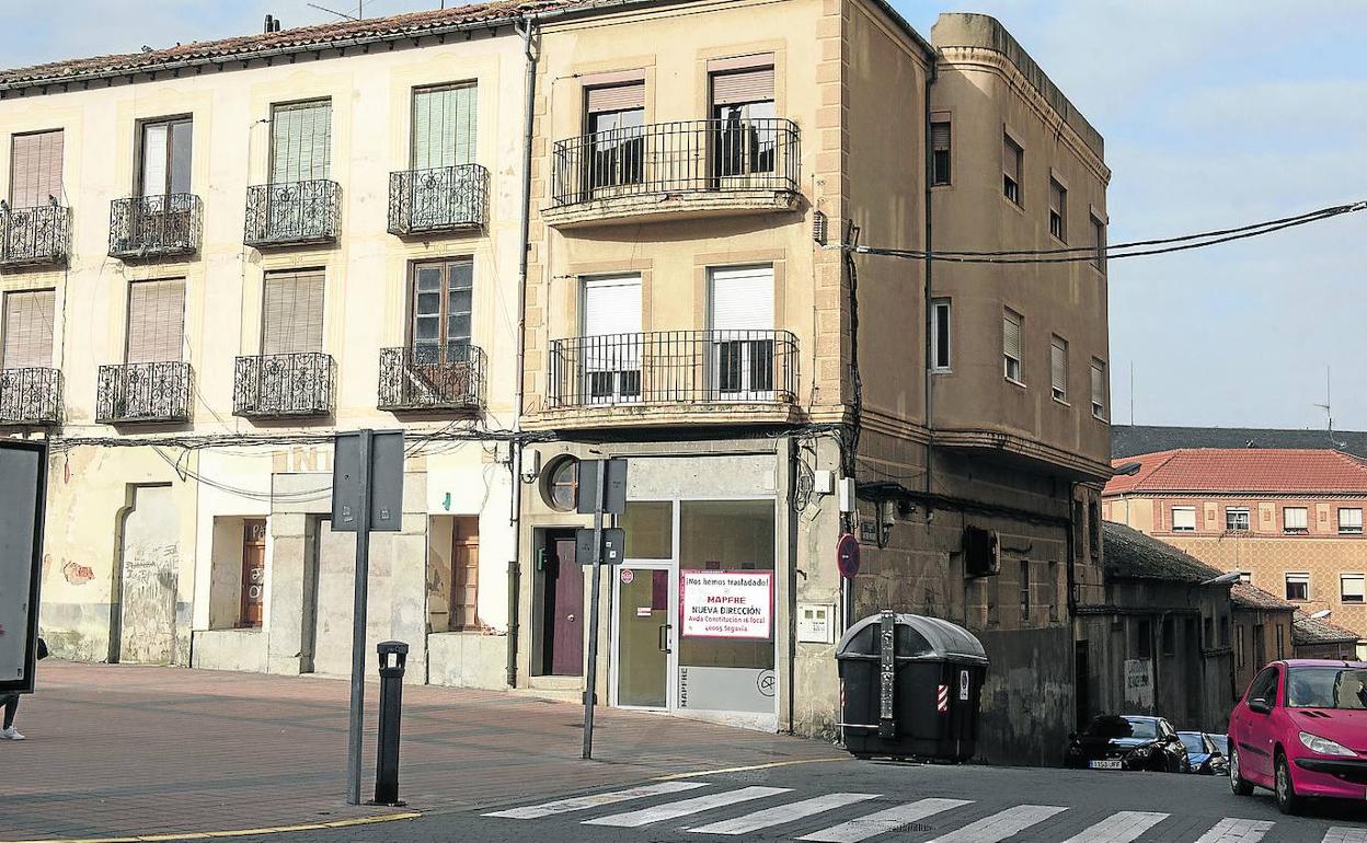 Edificio situado en la calle Antonio Machado. 