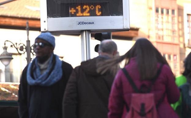 La jornada electoral estará marcada por lluvias débiles y una bajada de temperaturas