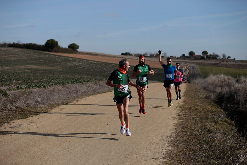 Manuel Vicente Tejedor y Verónica Sánchez culminaron sus correspondientes triunfos en la Liga de Cross imponiéndose en la última jornada en Cabrerizos