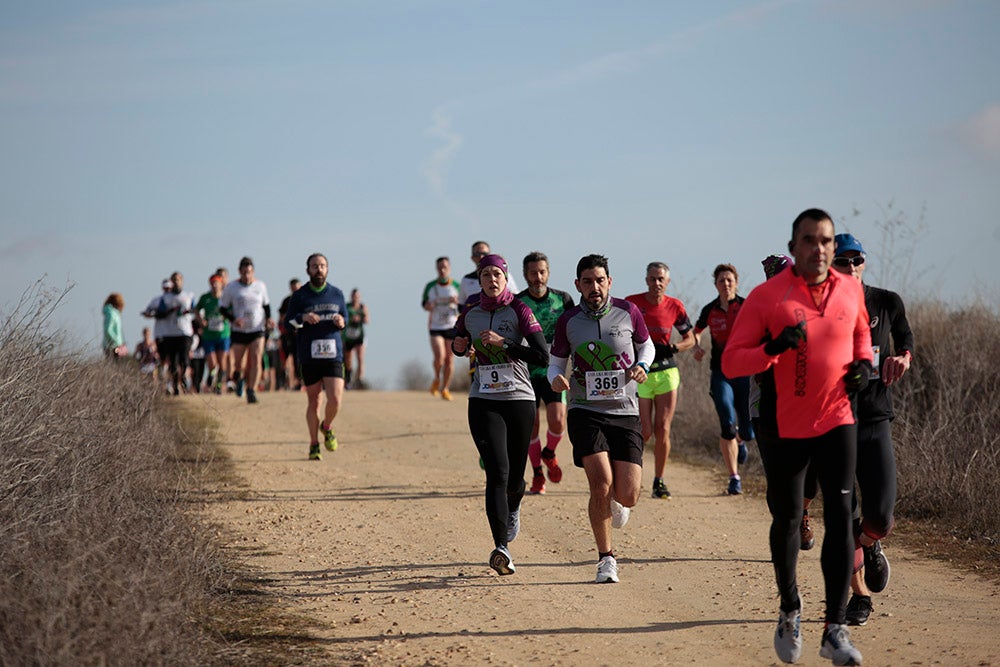 Manuel Vicente Tejedor y Verónica Sánchez culminaron sus correspondientes triunfos en la Liga de Cross imponiéndose en la última jornada en Cabrerizos