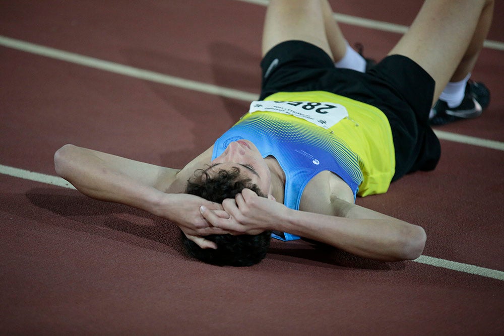 Hortelano y Erta logran la mínima mundialista en 400 en Salamanca, Óscar Husillos abandona y Álvaro de Arriba se queda cerca en 800