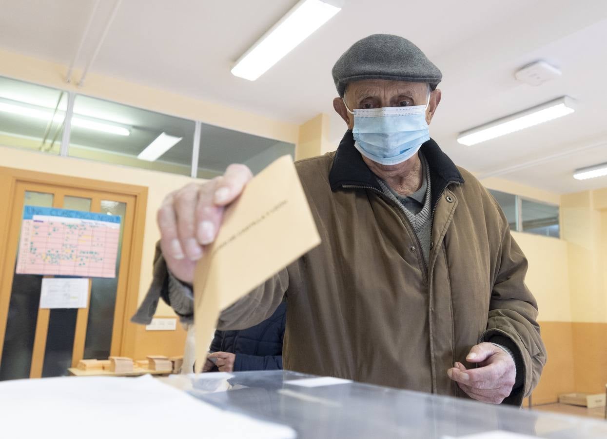 Fotos: Así ha sido la jornada electoral en Valladolid (1/2)